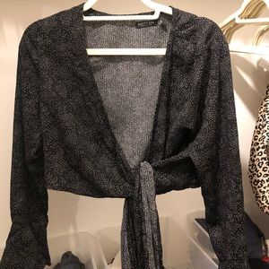 Black wrap top